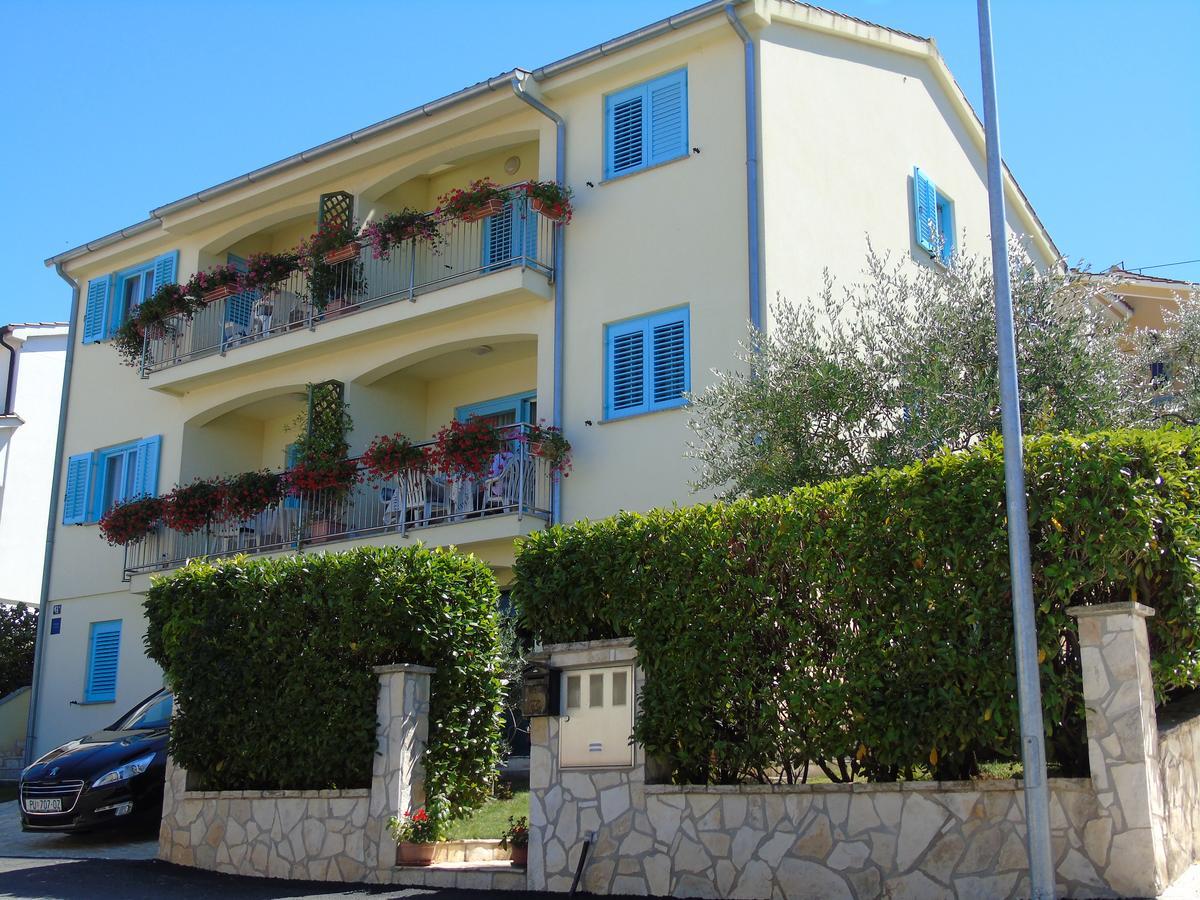 Apartment Karla Porec Ngoại thất bức ảnh